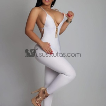 Soy gabriela, una señora madura de 30 años colombiana, me gusta hacer amistades y también aprender nuevas experiencias, Alicante