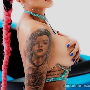 Michelle tatuada, Alicante