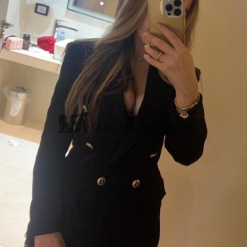 Nataly, soy una jovencita francesa, tengo la piel blanca, soy delgada, cabello castaño, alegre y divertida, Alicante
