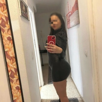 Camila, Alicante