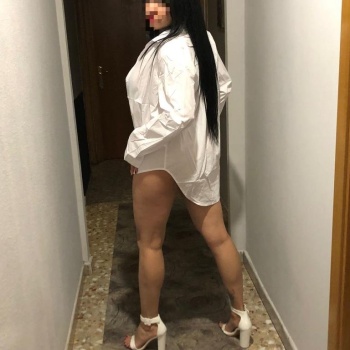 Preciosa señorita de 28 años colombiana madura, Elche