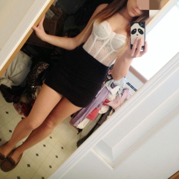 Hola soy susana tengo 19 años delgadita rubia particular a/c, Torrevieja