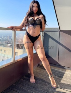 Hola soy catalina, joven colombiana con un cuerpazo y una sonrisa perfecta