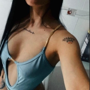 Joven bonita para estar a gusto, Teulada