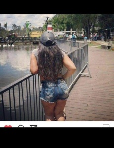 E implicada