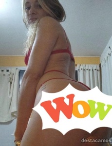 Hermosa rubia discreta sin tabÚ atiendo whatsapp
