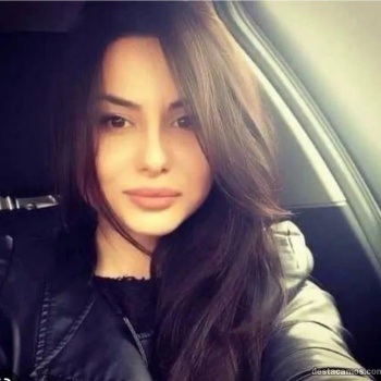 Alina soy tan hermosa simpatica joven cariñiosa, Benidorm