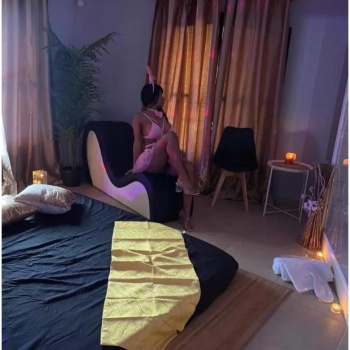 Especial de pack de horas una diosa, Elche