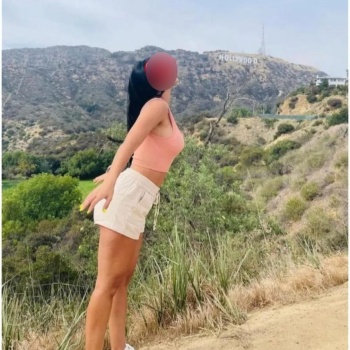 Carla, dulce y hermosa chica de compañía, Elche
