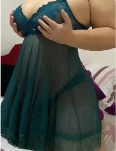 Somos 2 amigas latinas de 25 y 27