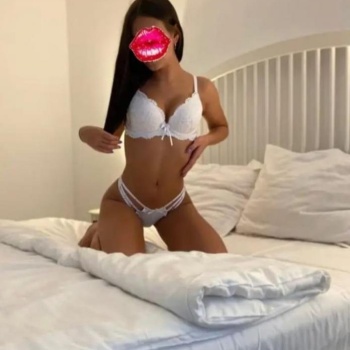 Yasmin, Torrevieja
