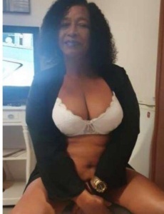 Madurita brasileña pocos dias em torrevieja