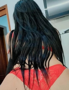 Karen guapa y amorosa en alicante