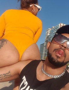 Pareja bi bien
