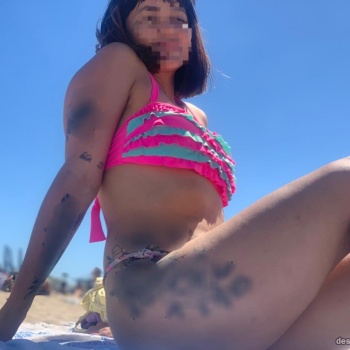 Jovencita estudiante latina en alcoy, Alcoy