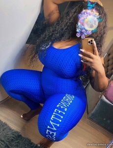 Latina jugar personalidad