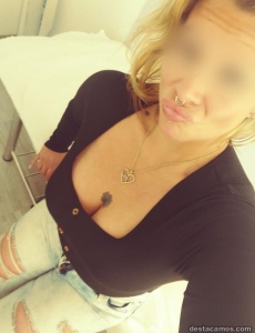 Sin duda!!! Rubia y con desparpajo.