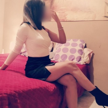 Hola soy claudia joven delgada de 24 aÑos, Alicante