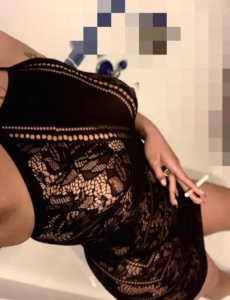 HOLA CHICOOS ME LLAMO ALEJANDRA SOY NUEVA POR
