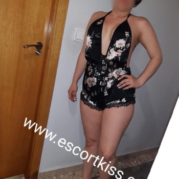 Sara, Elche
