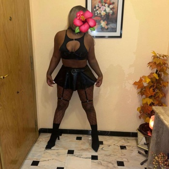 Jovencita exótica, latina recién llegada, Alicante