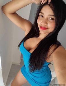 Toda un chica de pueblo que es la compañera perfecta con la que siempre has querido estar...