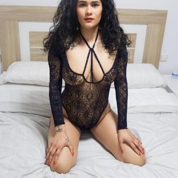 Hola amores estaré sólo una, Alicante