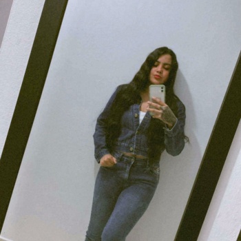 Alejandra, morena tatuada, Alicante