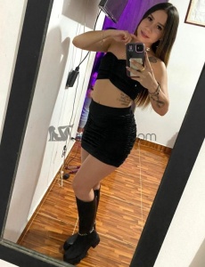 Soy isabela, estoy en denia, soy una espectacular mujer explosiva, juvenil y disfrutona de la vida