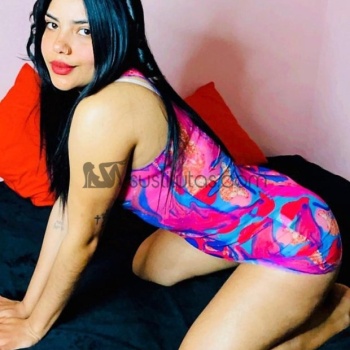Estefania, jovencita espectacular, una morenaza de escándalo y muy simpática, Elche