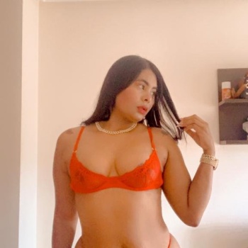 Mulata colombiana, Alicante