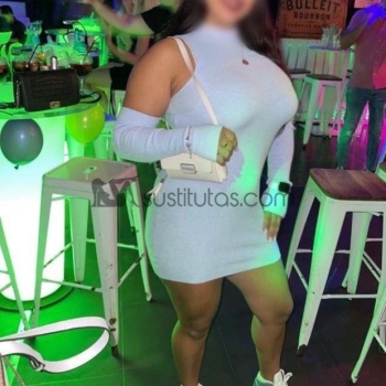 Me llamo daniela, soy morena, cabello largo y sobre todo súper simpática, Alicante