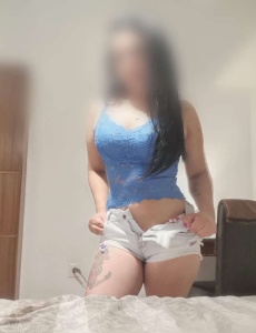 Camilita, latina caribeña muy hot