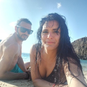 Matrimonio para mirar tocar o participar, Alicante