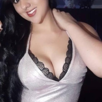 Latina joven se buenos en tu ciudad, Torrevieja