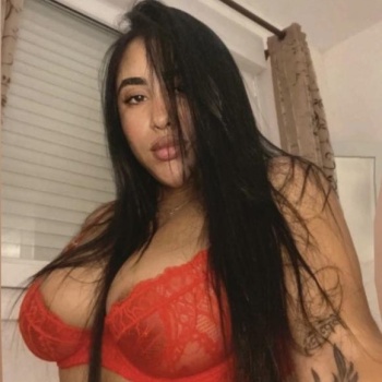 Hola cariño, soy una scort de 22 años, Torrevieja