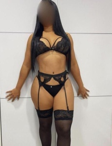 Colombiana nueva en tu zona
