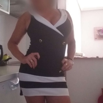 Laura, madura elegante masajista, Alicante
