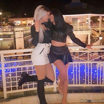 Juguetonas sensualles rubia y morena, Benidorm
