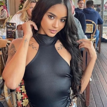 Soy dulce,escort,acompañante. Resido en la bonita y cosmopolitan población de denia., Denia