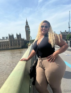 Sabrina oo