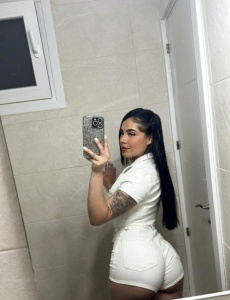 Julieta. Ven y disfruta conmigo en elche