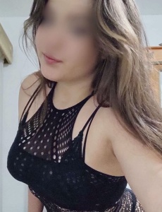 Cloe, española de 20 años. Zona centro