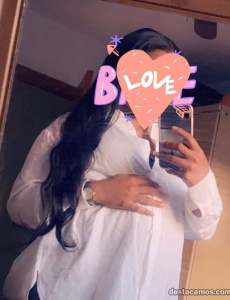 Masajista en estado de embarazo