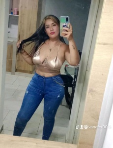 Vanessa, hermosa latina