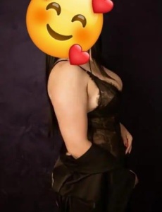 Chica latina guapa recién iniciada mi primera vez por talavera