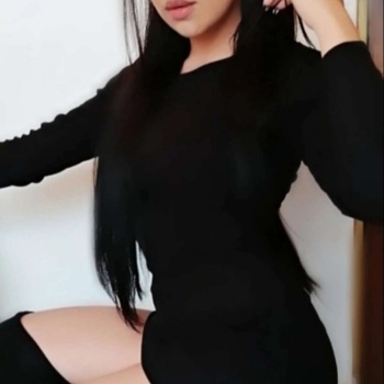 Estefany, cuerpo y cara de diosa, Finestrat