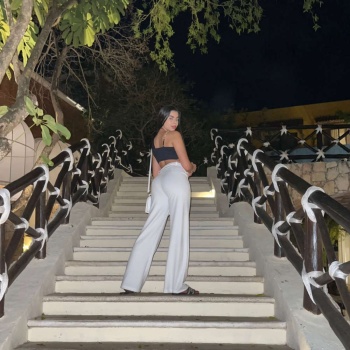 Paula, elegante y sensual latina, Alicante