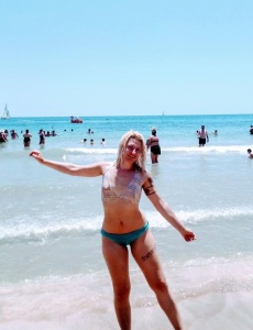 Carlota 25 años