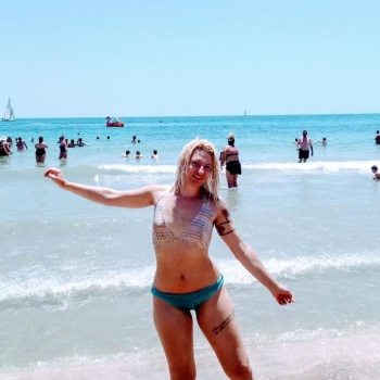 Carlota 25 años, Alicante